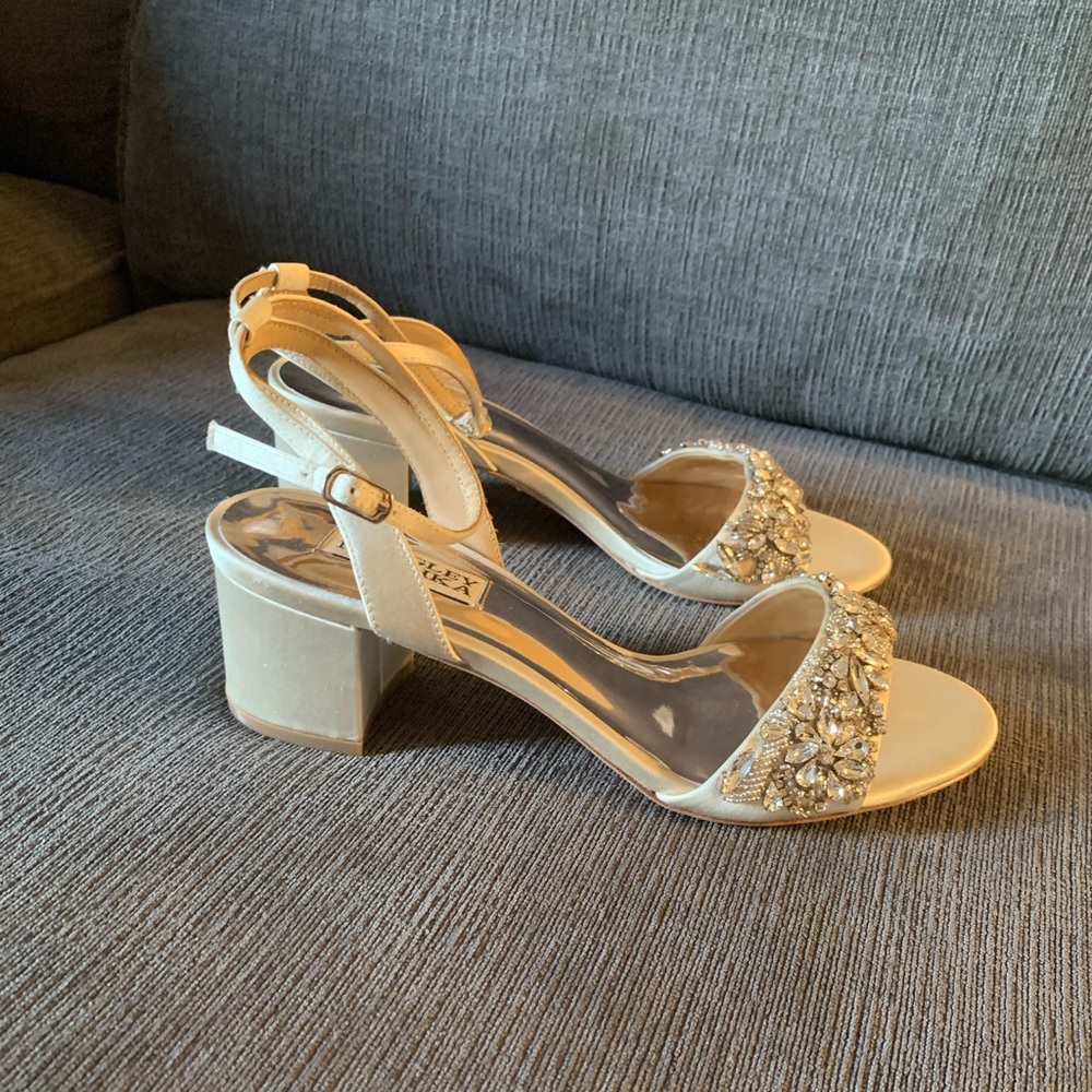 Badgley Mischka Wedges